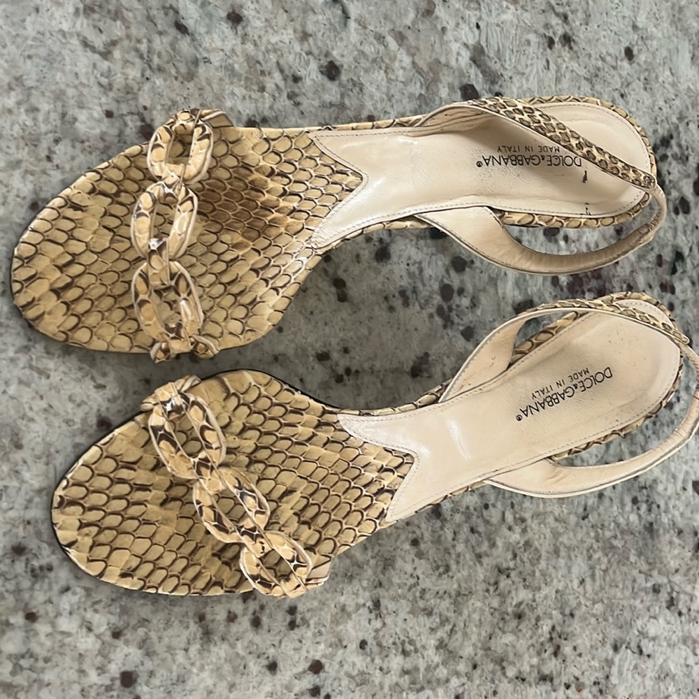 It has 1 year of use